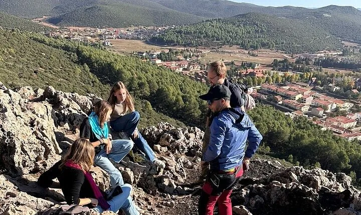 Private Hiking Day Trip From Fes to Middle Atlas