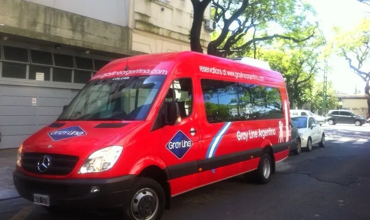 Shared Transfer from Downtown Hotels in Salta to Airport