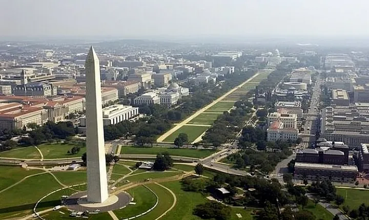 Washington Highlights Walking Tour with a Guide