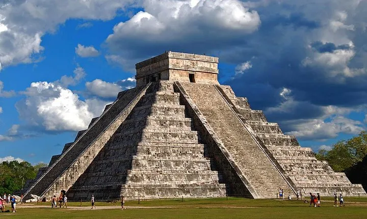 Chichen Itza the Mayan Wonder Tour from Cancun and Riviera Maya