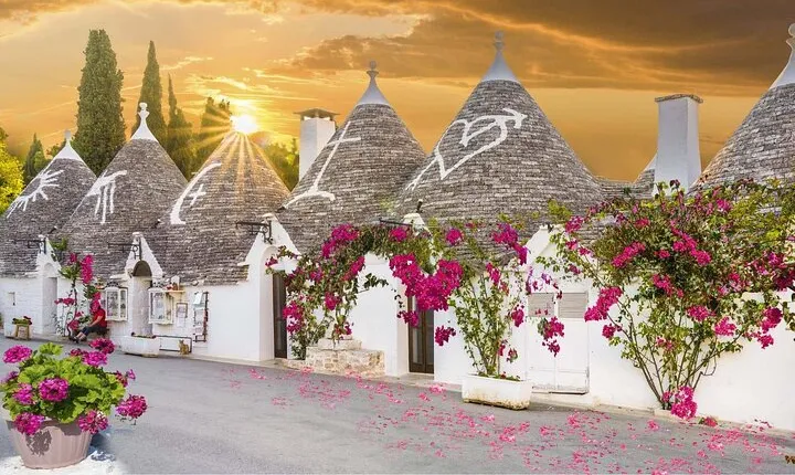 Full Day Tour by Car and Walking among the Apulian Beauties