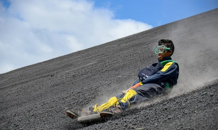 Surf the Fire Volcano Sand Boarding at Cerro Negro in León
