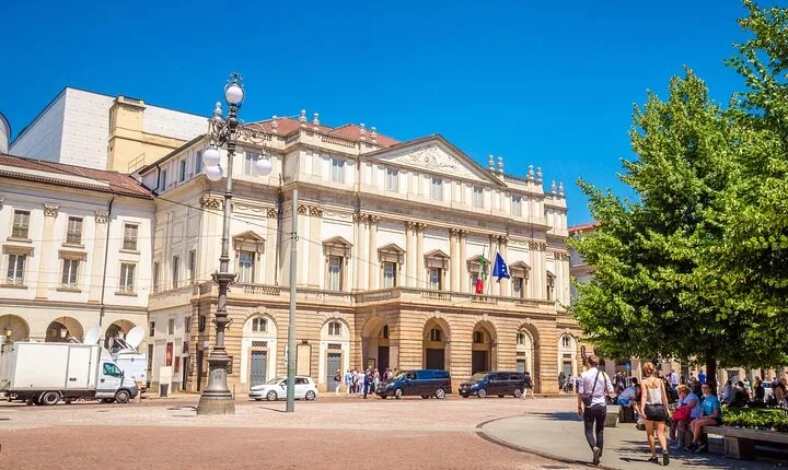 Skip-the-line La Scala Theatre Museum Private Guided Tour