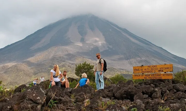 Private Full Day Tour to Arenal Volcano