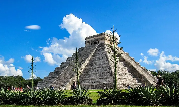 Chichen Itza & Coba Tour with Cenote Swim from Cancun