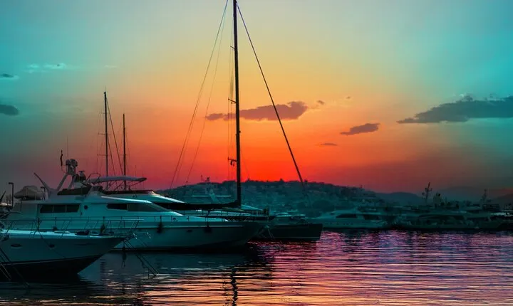Discovering & Uncovering Piraeus: Hidden Gems and Local Secrets