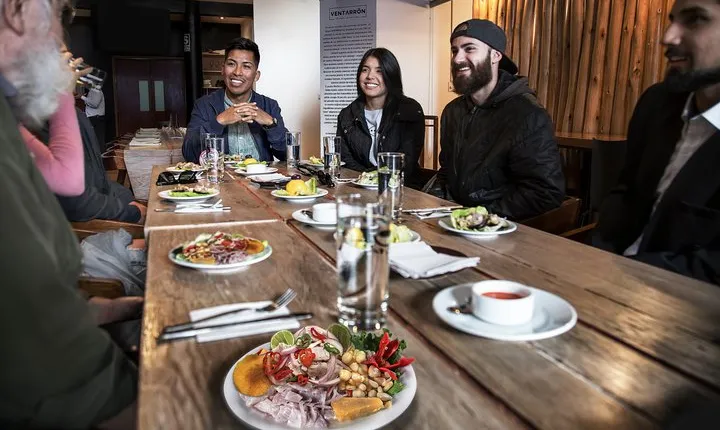 Barranco Art and Food Tour: Graffiti Walk and Culinary Delights
