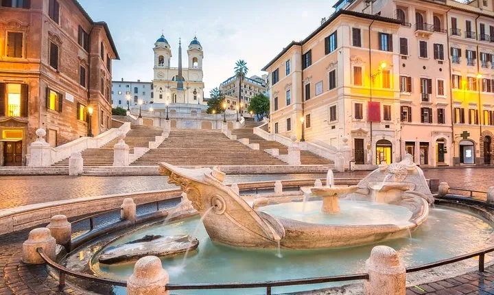 Rome at Twilight Small-Group Tour Among the Piazzas & Fountains