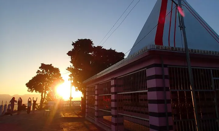 Kunjapuri Temple Sunrise Trek With Professional Guide