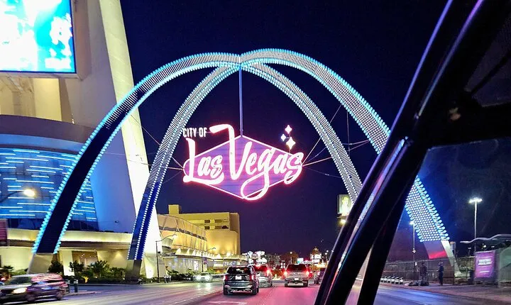 3.5 Hour - Self-Drive Las Vegas Strip Rental + Comedy Show