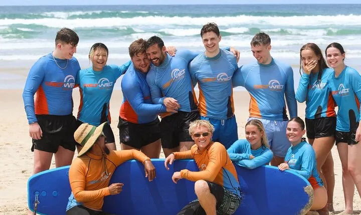 Surf Lesson on the Gold Coasts locals Favourite beach (Ages 14+)