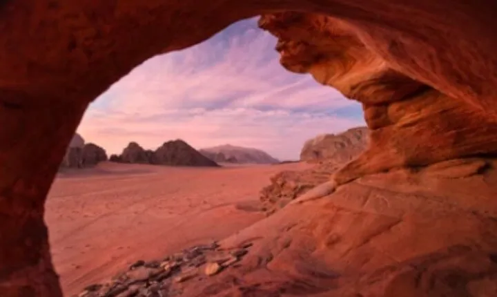 Private Full-Day Wadi Rum Adventure – with Amman/Airport Pickup