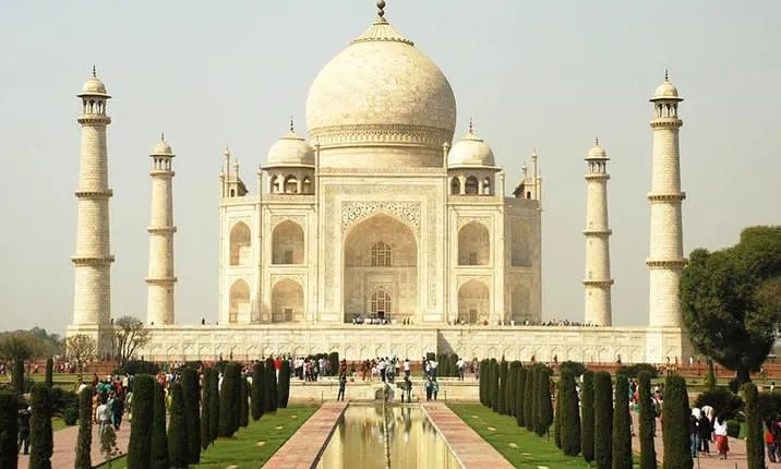 Private Taj Mahal at sunrise and Agra Day Tour from Delhi