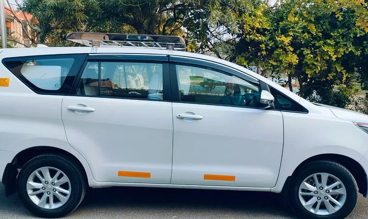 Delhi to Agra Private Transfer