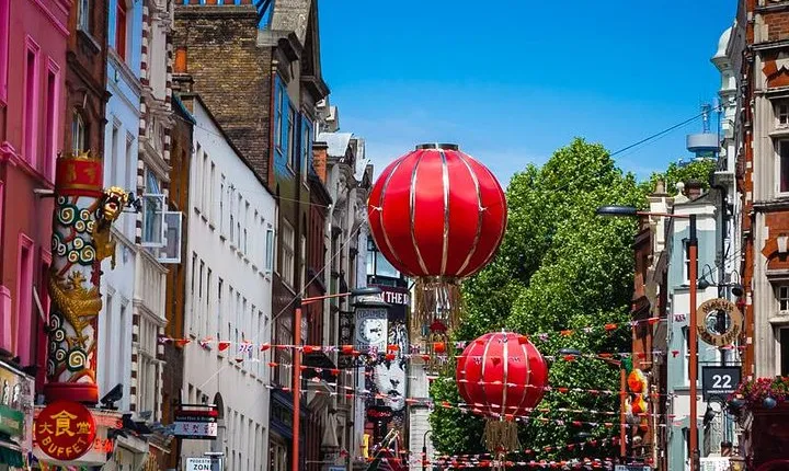 Private Tour: Photography Walking Tour from Trafalgar Square to Covent Garden