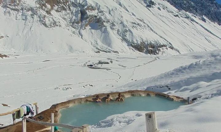 Private San Antonio, Visit Hot Springs and Picnic Cajon del Maipo