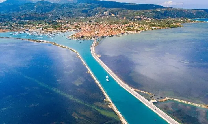 Transfer Preveza/Lefkas Airport to/from Lefkada Town