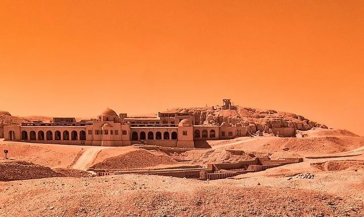 Luxor private tour to Ramesseum Ramses II temple & Nobles Valley