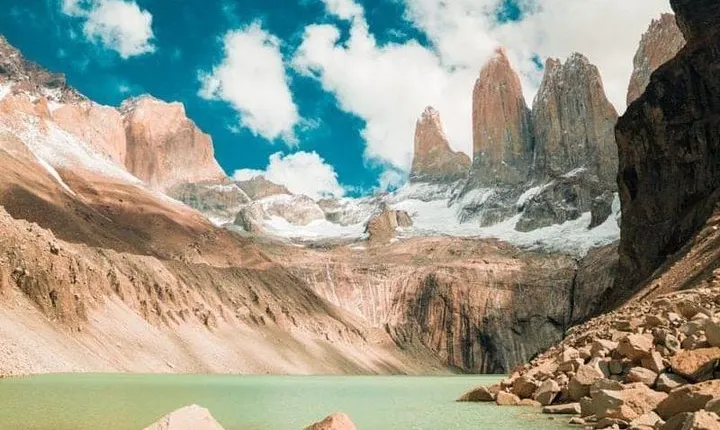 Trekking Base Torres del Paine Imperdible