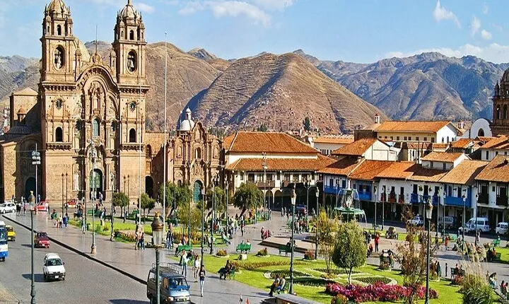 Half Day Cusco Tour with Transportation