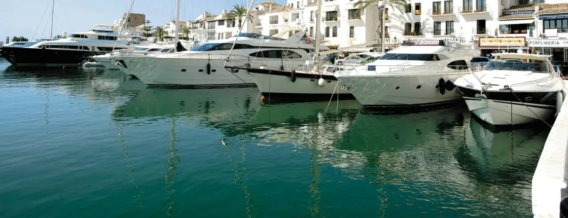 Marbella and Golden Mile half-day tour with Puerto Banus visit