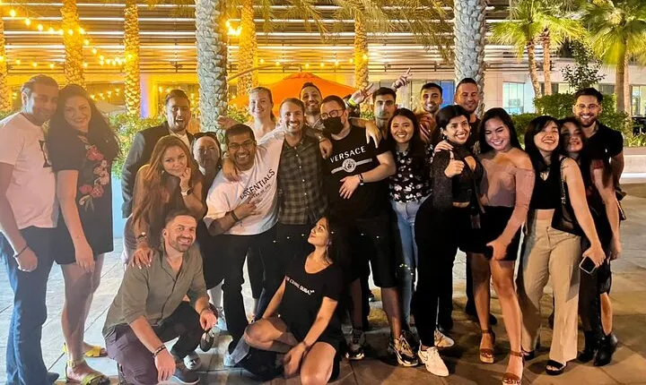 Pub Crawl Dubai: Nightlife Tours