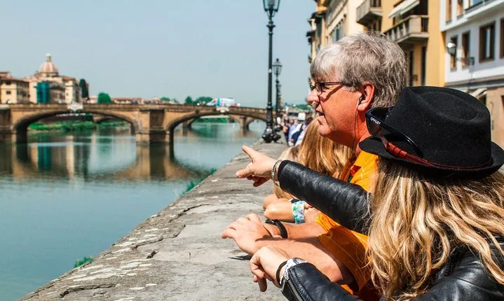 Best of Florence: Small Group Tour Skip-the-Line David & Accademia with Duomo