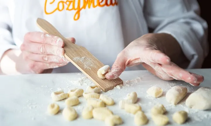Pasta, Gnocchi & Panna Cotta in Tuscan Kitchen (4-Course Meal)