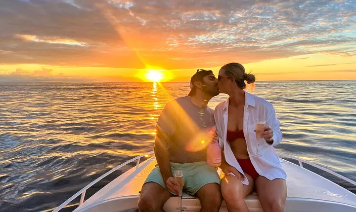 Private Sunset Cruise in Caribbean in St. Lucia
