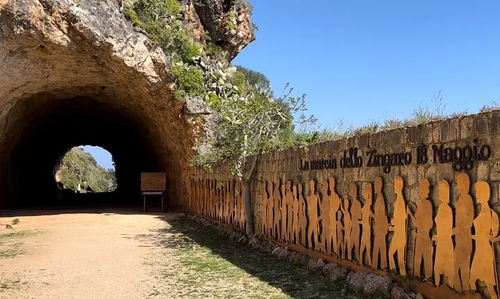 Zingaro Reserve from Alcamo and C/mmare-Entrance, lunch box incl