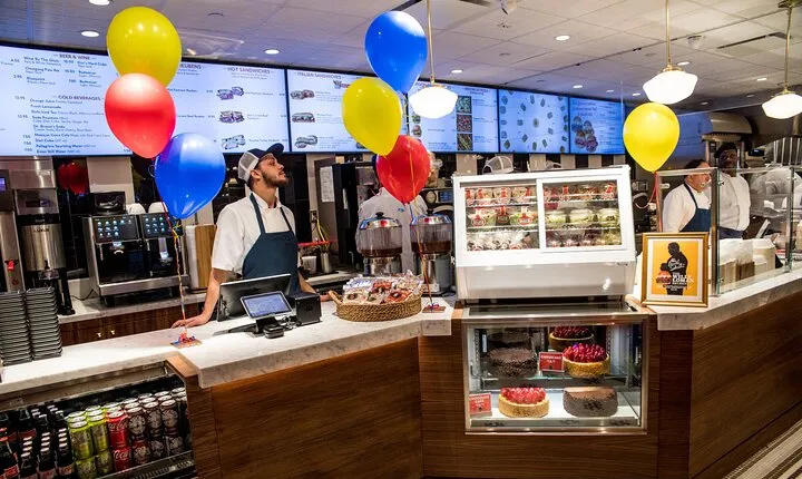 NYC Breakfast at USA Brooklyn Deli in Times Square