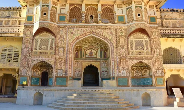 2-Day Private Tour to Taj Mahal at Sunrise, Agra & Jaipur from Delhi