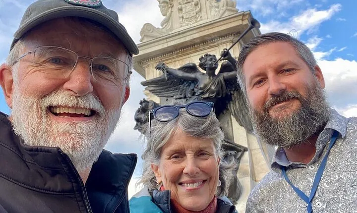 Historical walking tour in Old Quebec : From Pioneers To Citizens