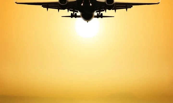 Shanghai Cruise Ports Private Transfer to Shanghai Airports in English Services