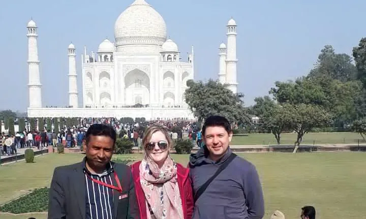 Private Taj Mahal & Agra Day Trip by Car From Delhi All Inclusive