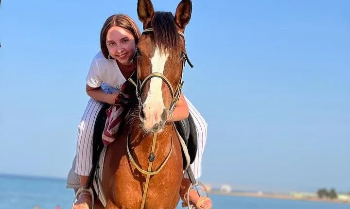 2 hours Horse riding on the Sea with Transfer from Hurghada
