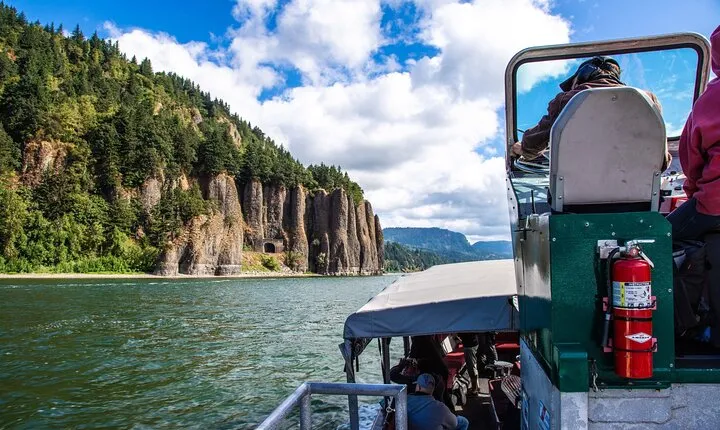7 Wonders of the Gorge 3.5-hour Jetboat Cruise