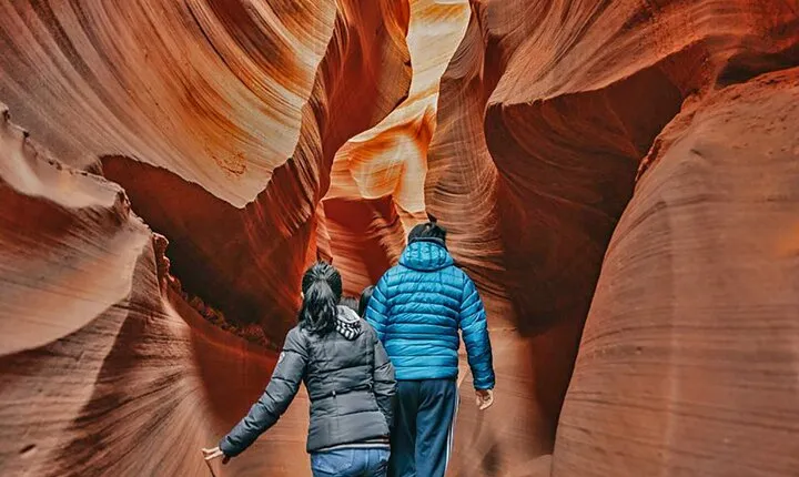 Guided Antelope Canyon & Horseshoe Bend Day Tour from Las Vegas