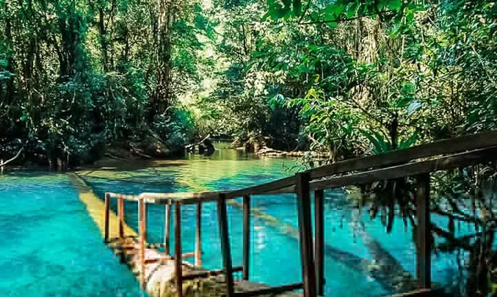 Lachua Lake and Candelaria Caves 2 Days