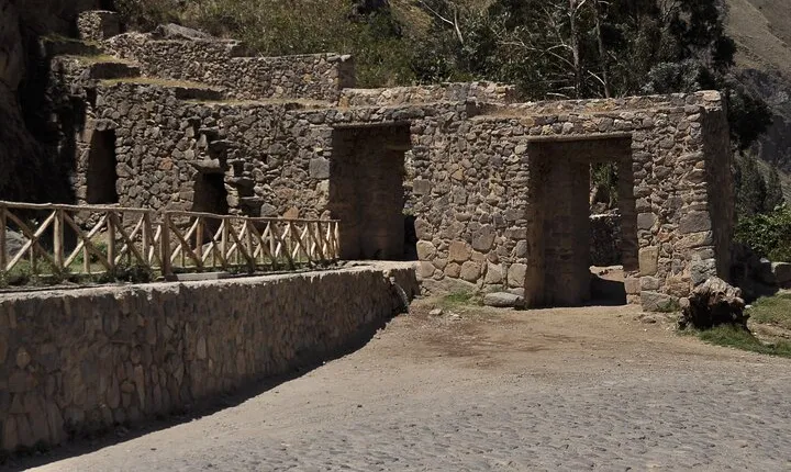 The Incas of the tawantinsuyo