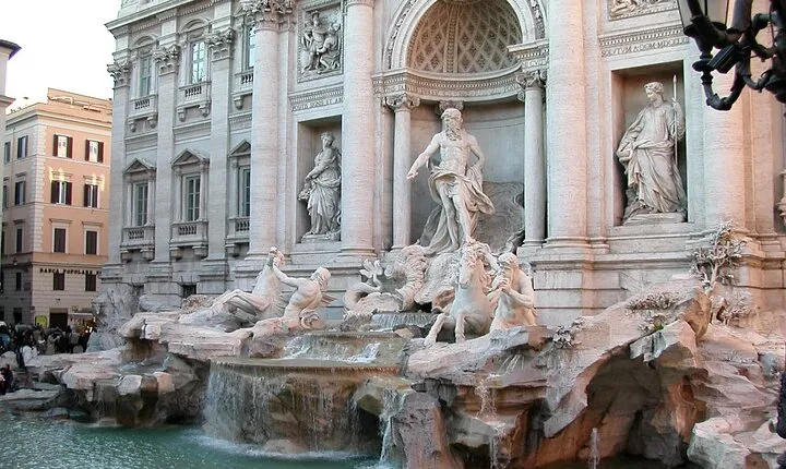 Colosseum, Vatican Museums, Fountains and Squares Private Tour