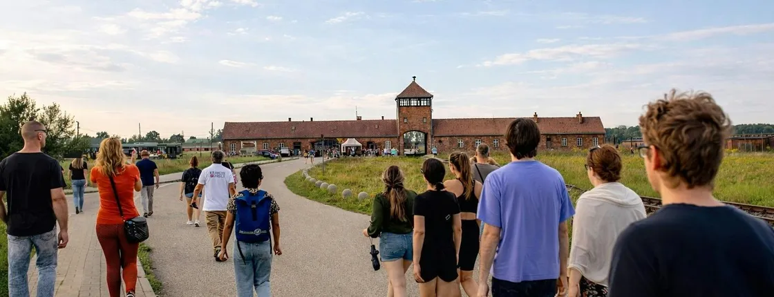 Auschwitz Birkenau Skip-the-Line Guided Tour with Transportation