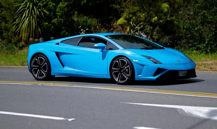30 Mins Lamborghini Supercar Passenger Experience