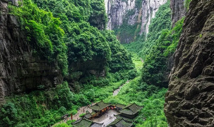 2 Day Wulong Private Tour Impression Show and Cave Hotpot