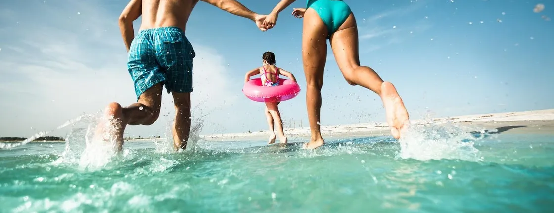 Clearwater Beach: roundtrip transportation from Orlando
