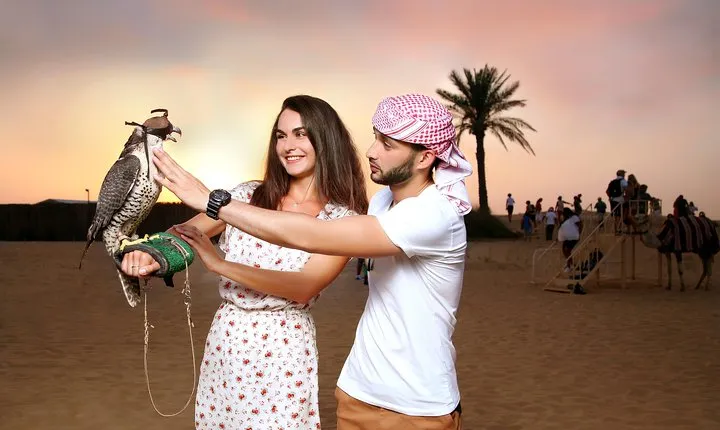 Dubai: Luxury Desert Fortress Dinner, BBQ, Camel Ride and Shows