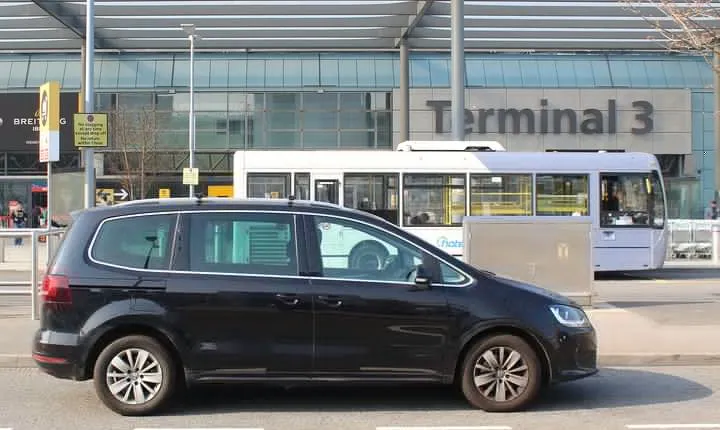 Arrival / Departure Private Transfer Heathrow Airport to Southampton Cruise Port