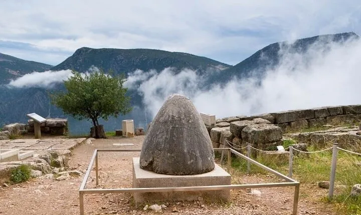 Thermopylae The battle of the 300 Spartans & Delphi Day Tour