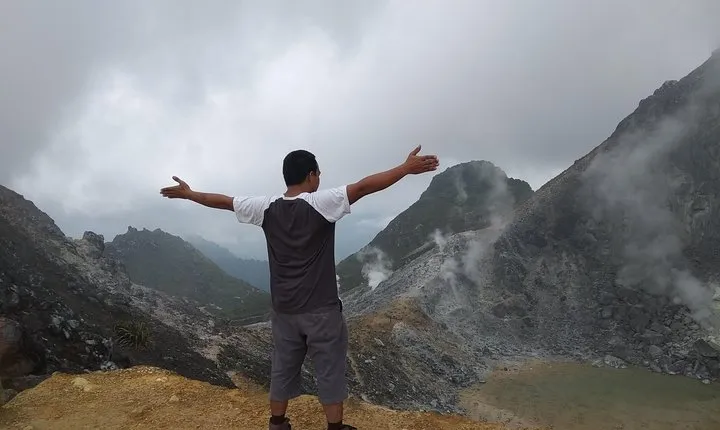 Fullday Sibayak Volcano Hiking Tour