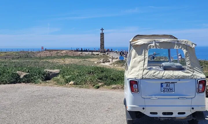 Private Tuk Tuk Tour around Magical Sintra and Coastline